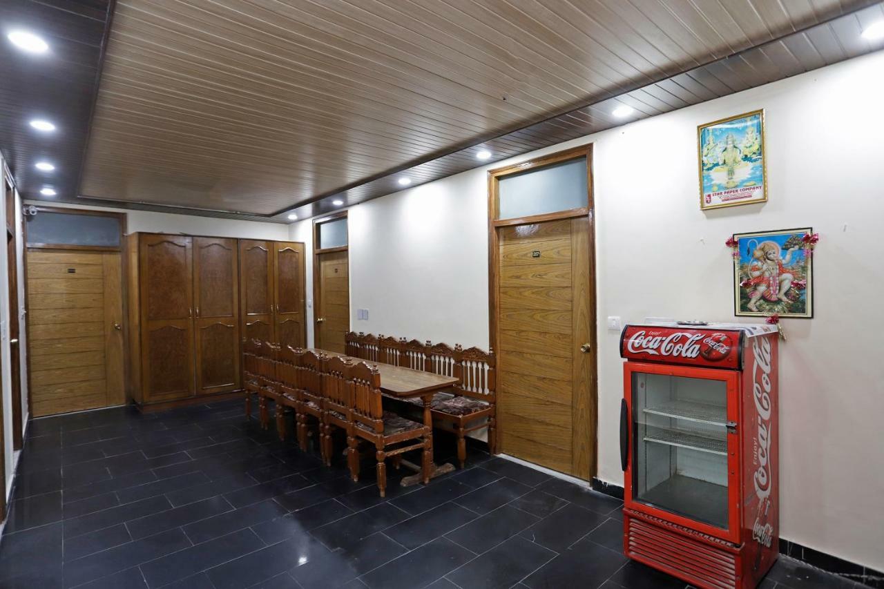 Oyo 39066 Hotel Star View ムスーリー エクステリア 写真