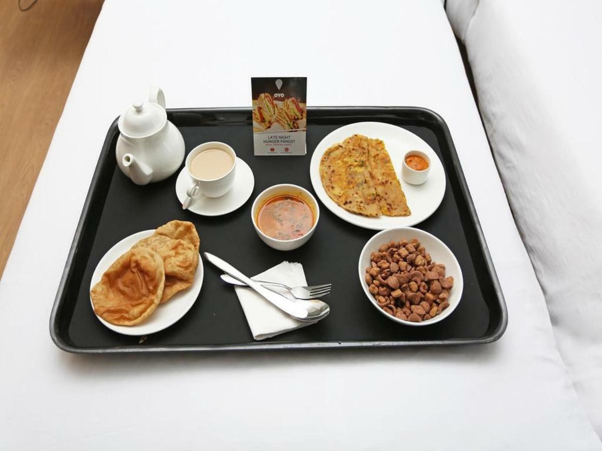 Oyo 39066 Hotel Star View ムスーリー エクステリア 写真